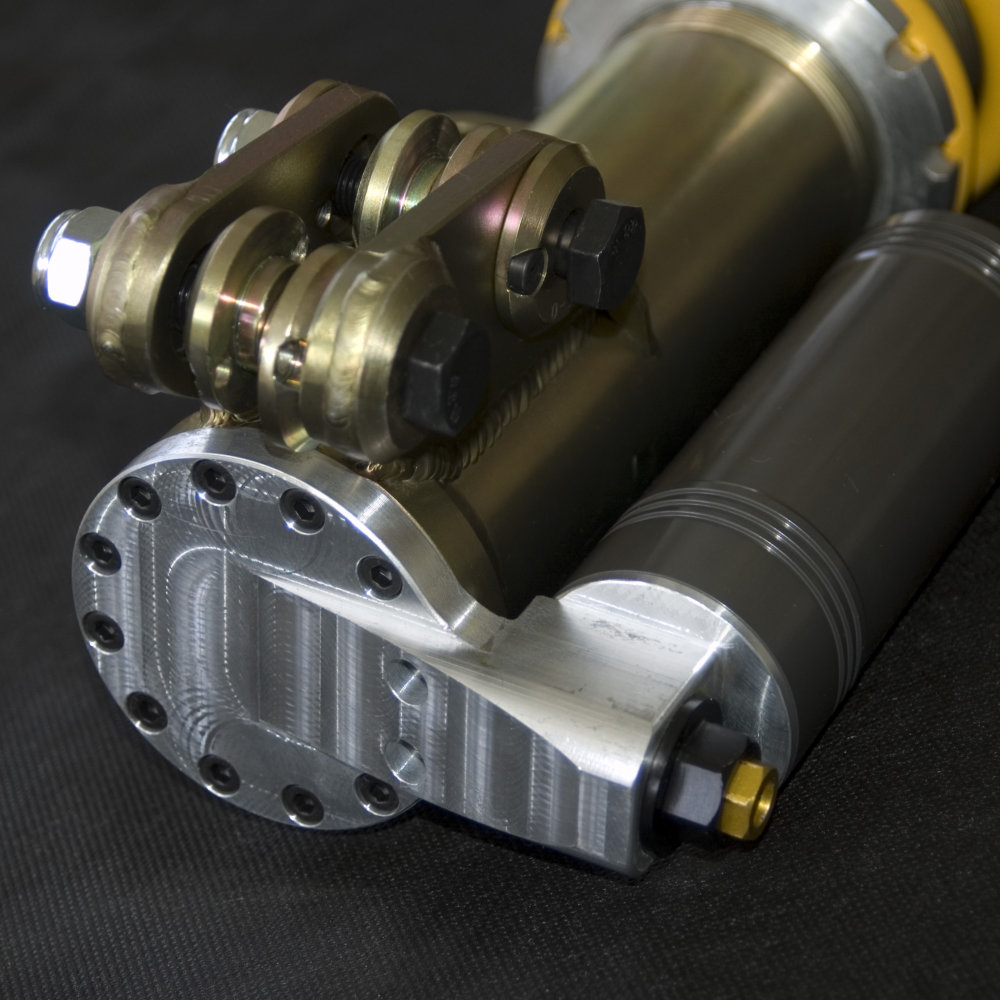 MCA Gold Additional image